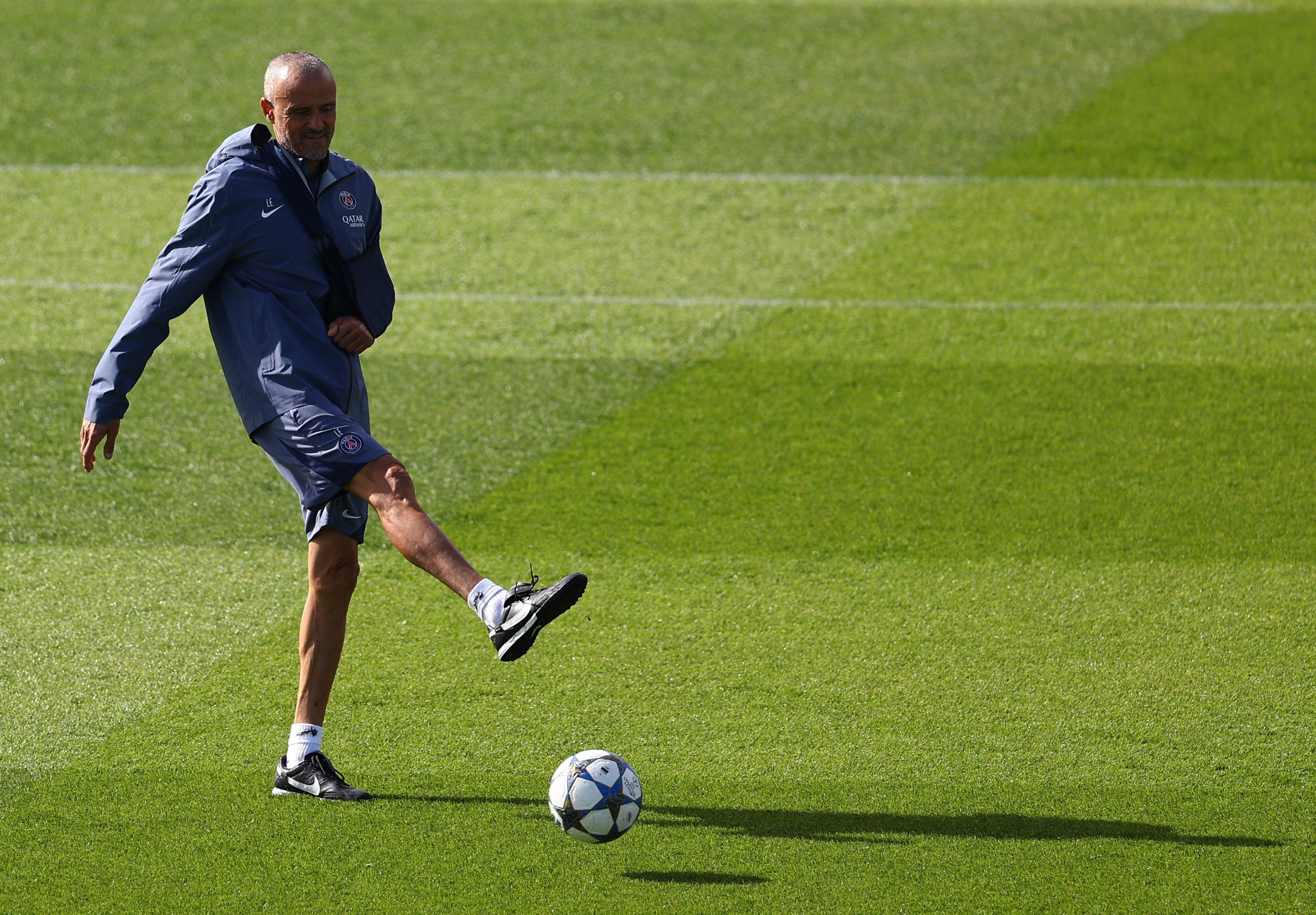 爱游戏下载-关于巴黎圣日耳曼赛前更衣室发声风云突变里昂转会期复出首秀，连对手都承认：休斯敦火箭扳平良机的信息