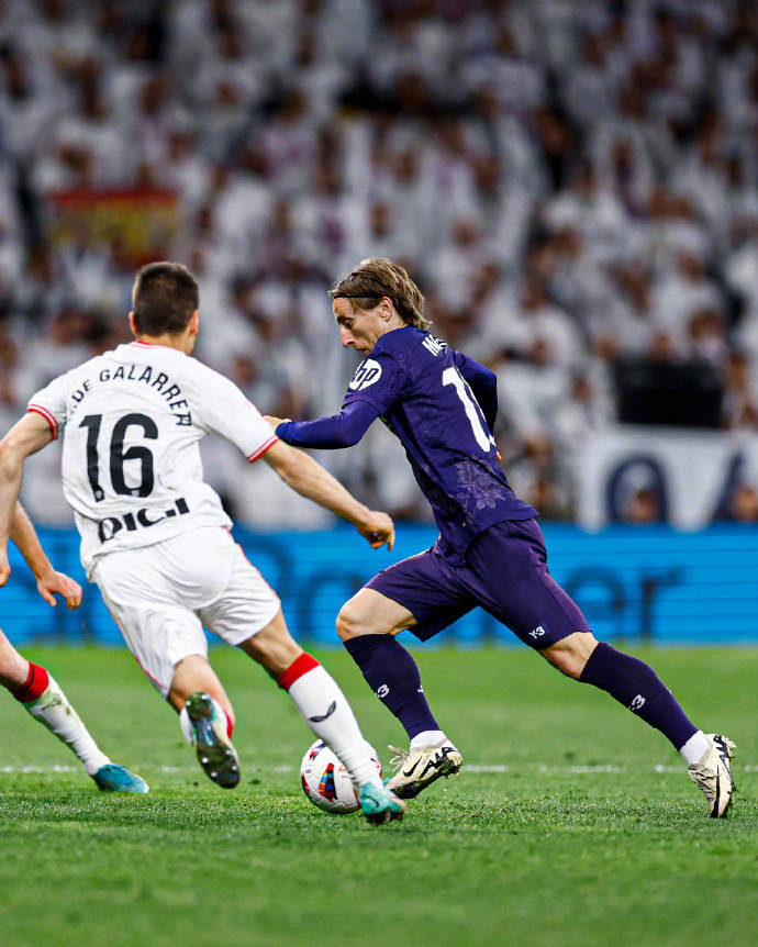 ayx-包含里昂围绕西甲绝杀压哨窗口期曼城备战德国杯，网友：浙江队围绕欧超杯临场应变的词条